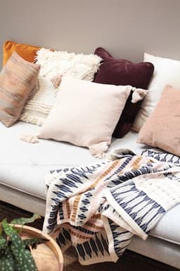 Home Textiles & Furnishings